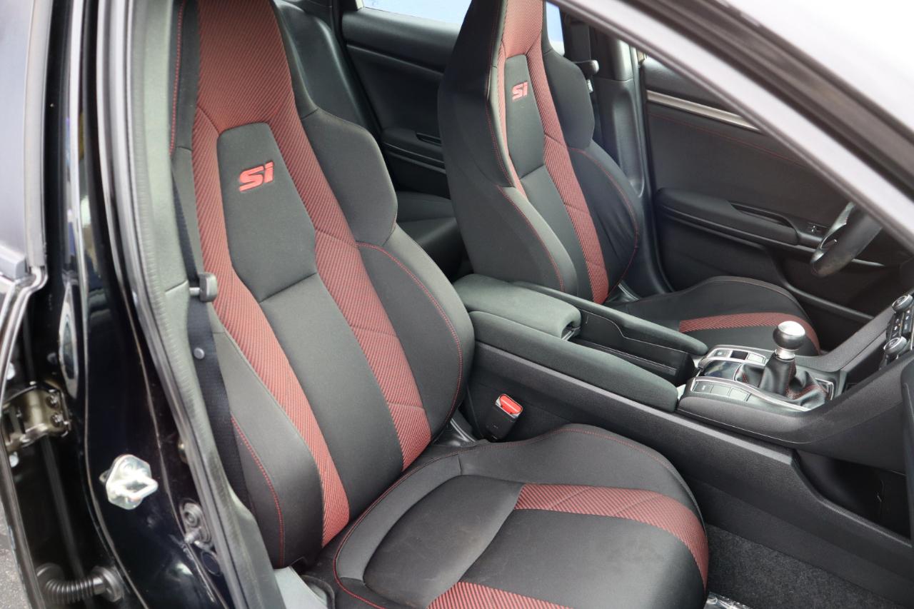 Honda Civic Si Sedan Manual w/Summer Tires 2020