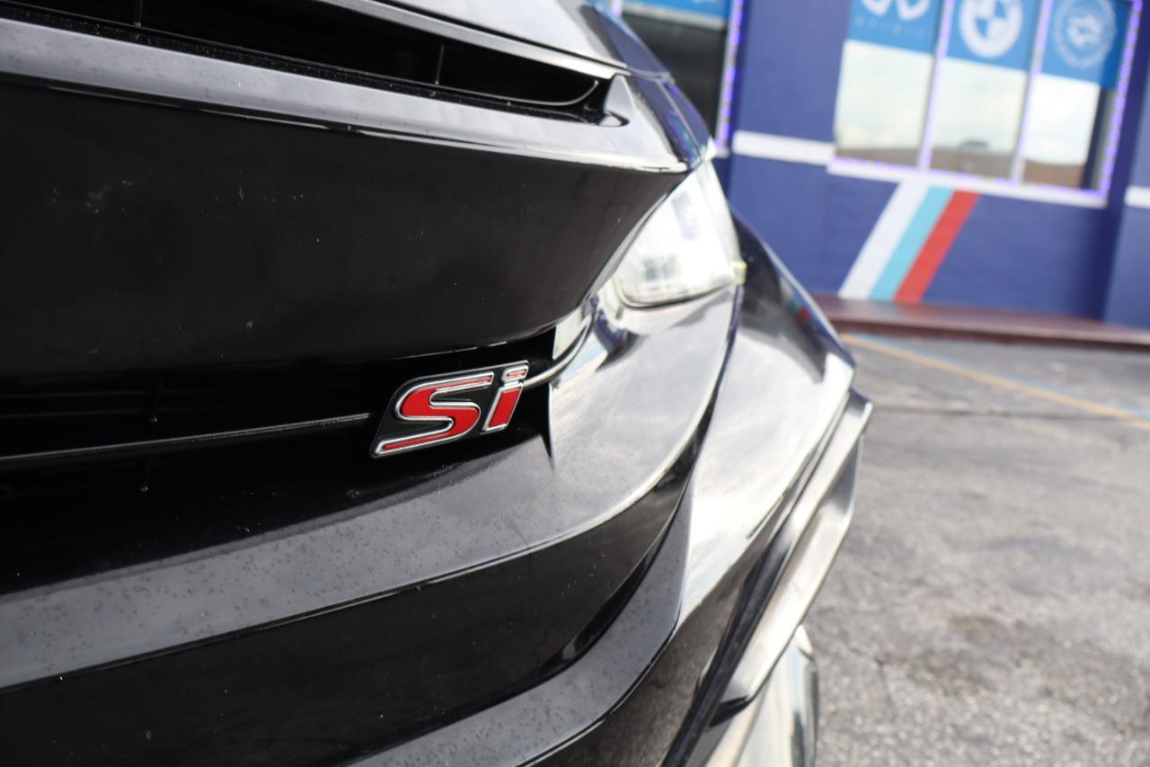 Honda Civic Si Sedan Manual w/Summer Tires 2020