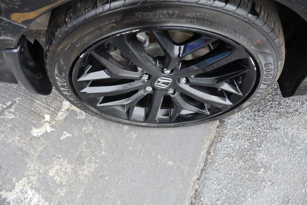 Honda Civic Si Sedan Manual w/Summer Tires 2020