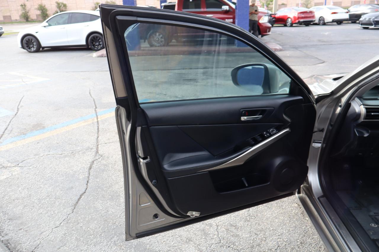 Lexus IS 250 4dr Sport Sdn Auto RWD 2014
