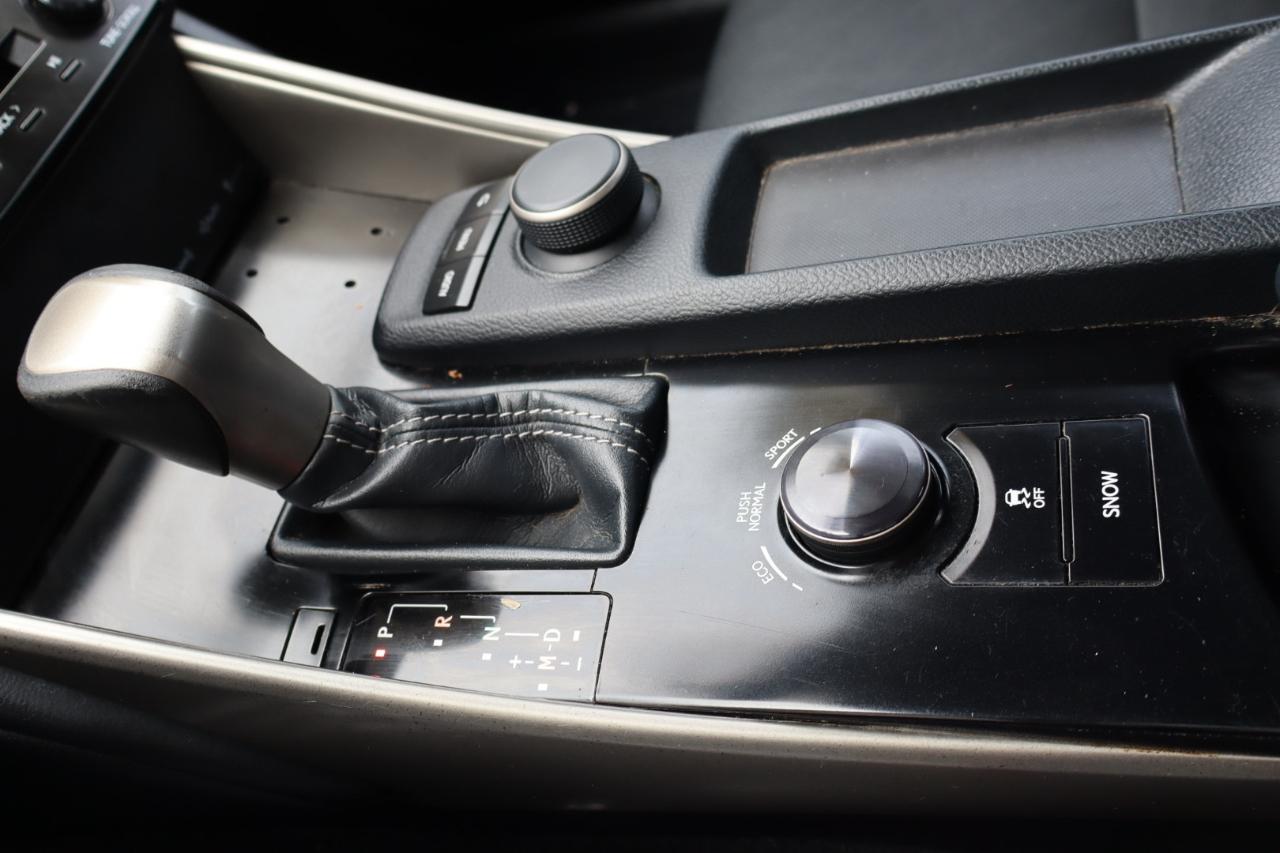 Lexus IS 250 4dr Sport Sdn Auto RWD 2014