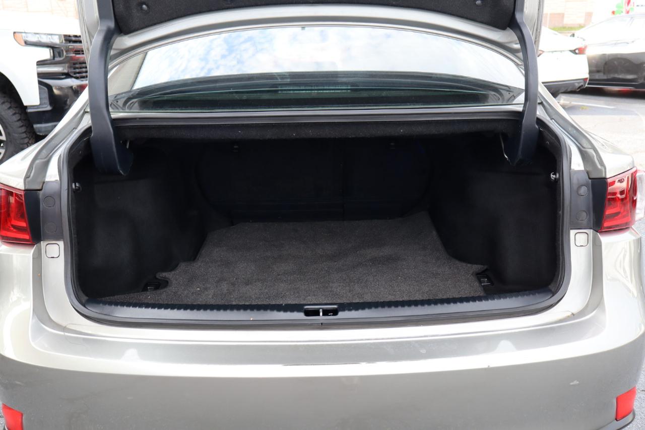 Lexus IS 250 4dr Sport Sdn Auto RWD 2014