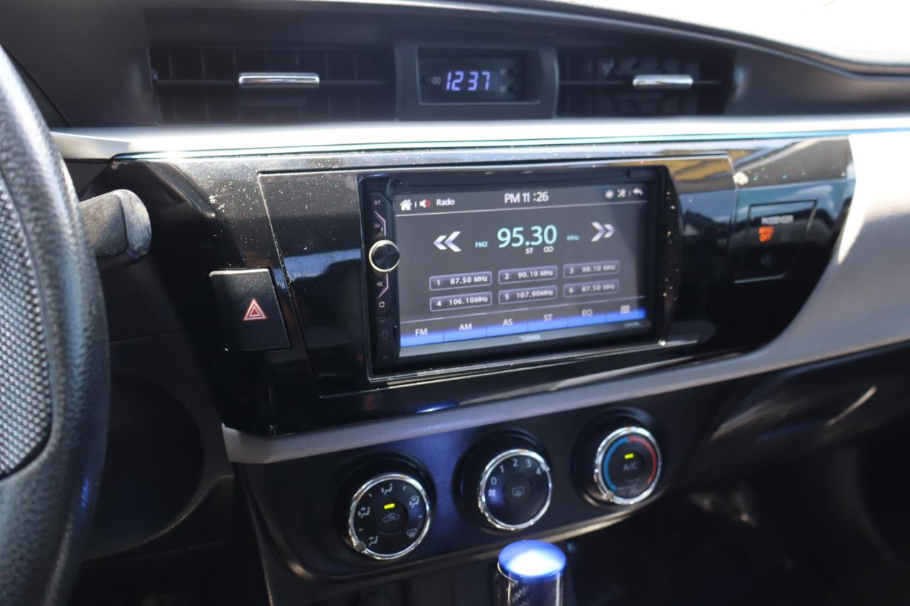 Toyota Corolla 4dr Sdn CVT LE Premium (Natl) 2014