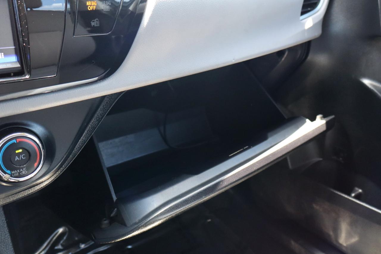 Toyota Corolla 4dr Sdn CVT LE Premium (Natl) 2014