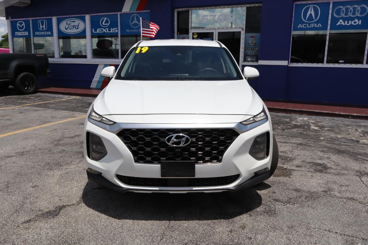 Hyundai Santa Fe SEL 2.4L Auto FWD 2019
