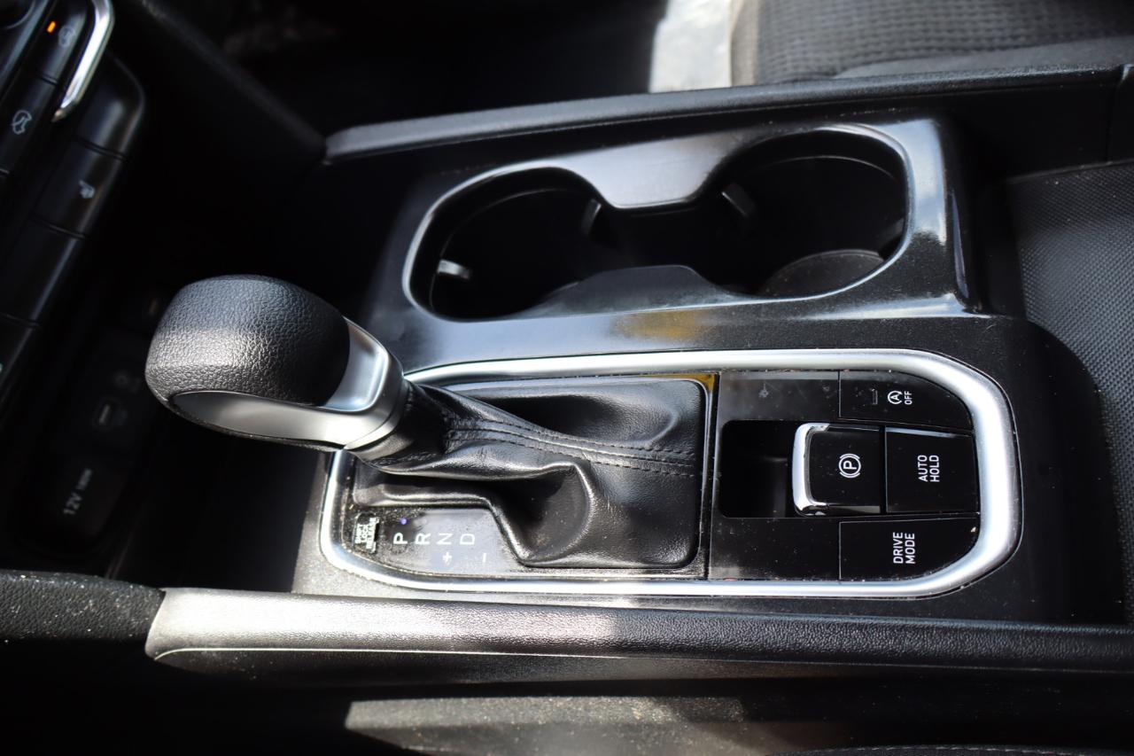 Hyundai Santa Fe SEL 2.4L Auto FWD 2019