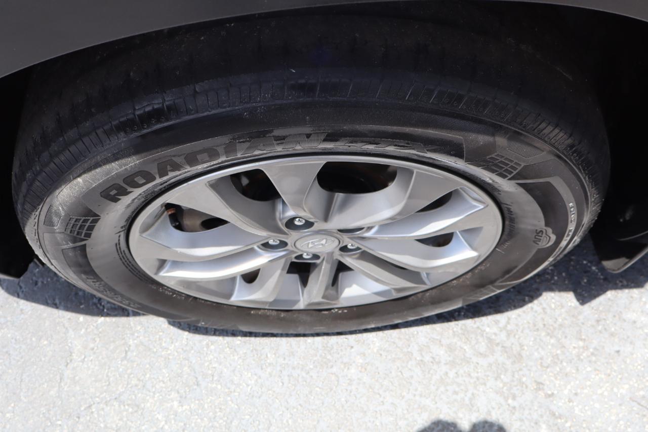 Hyundai Santa Fe SEL 2.4L Auto FWD 2019