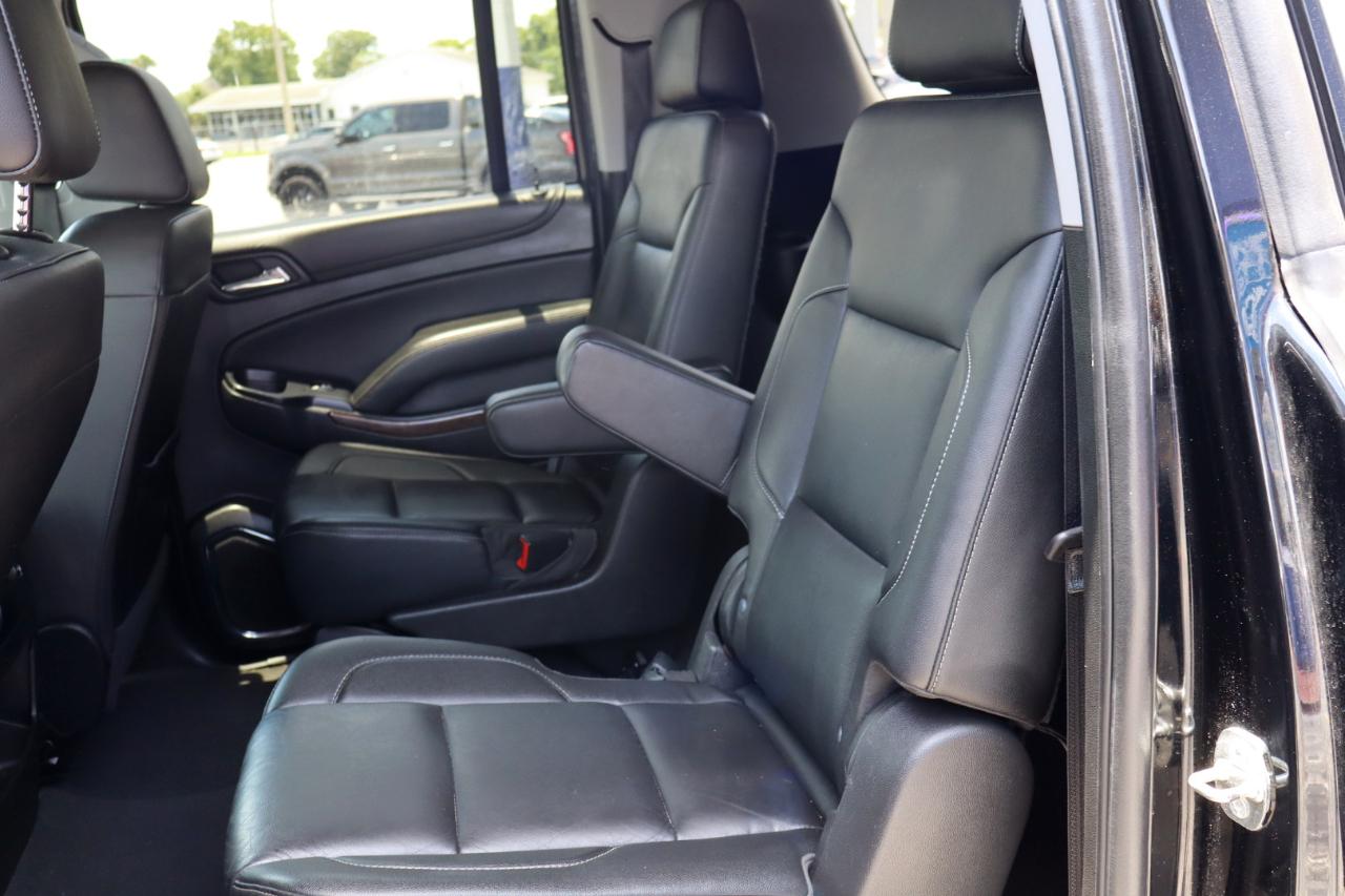 Chevrolet Suburban 4WD 4dr 1500 LT 2019