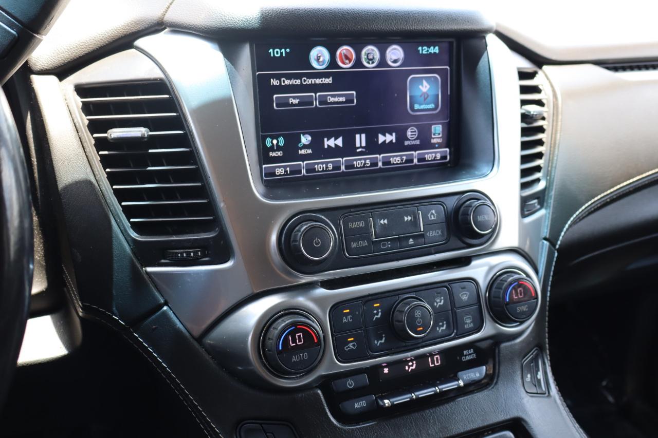 Chevrolet Suburban 4WD 4dr 1500 LT 2019