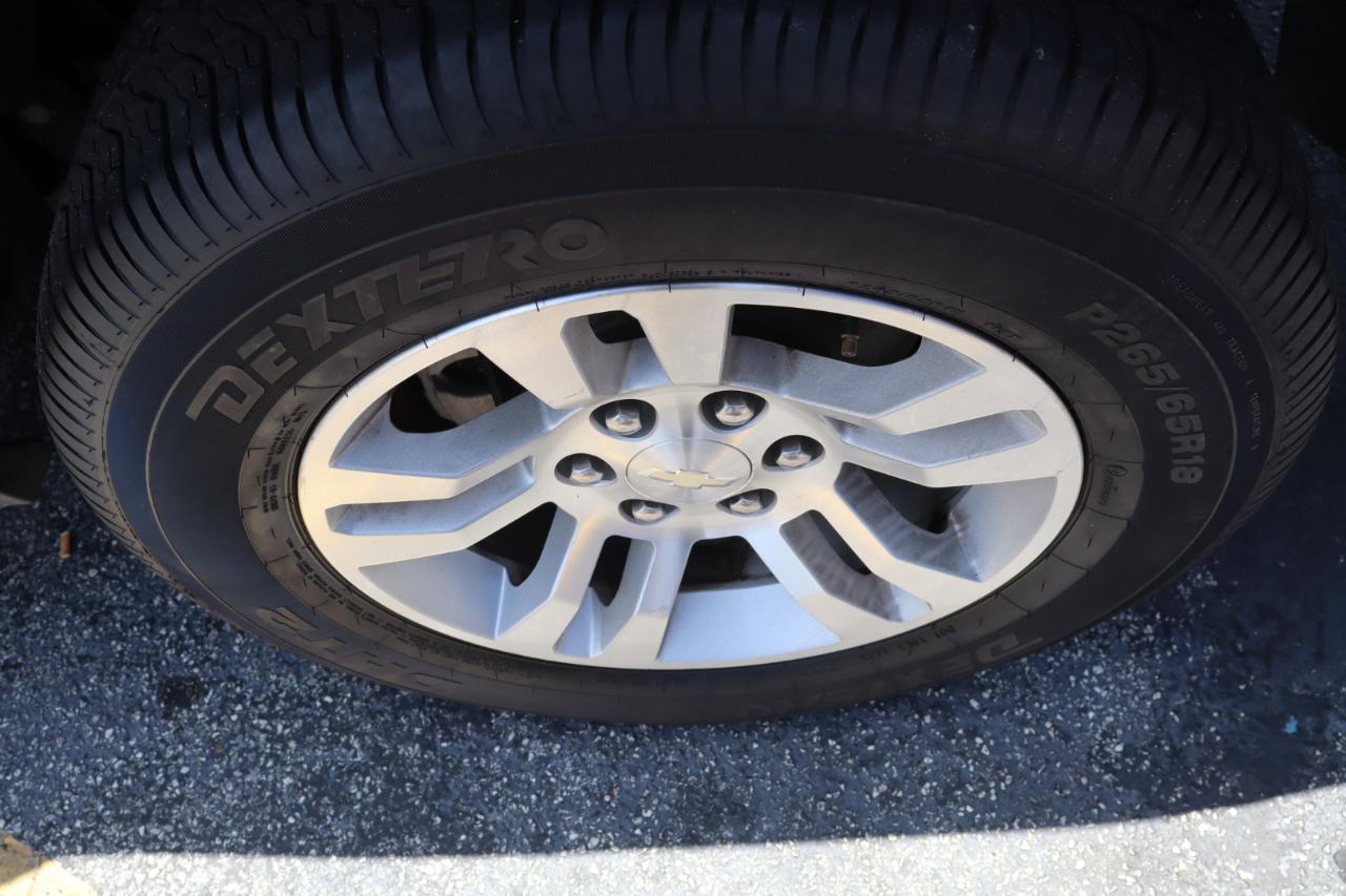 Chevrolet Suburban 4WD 4dr 1500 LT 2019