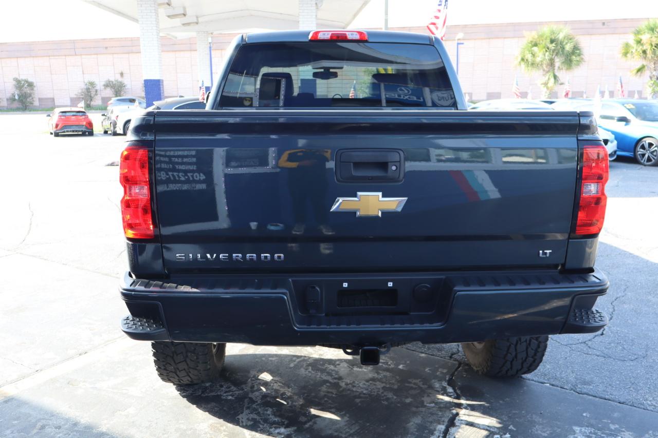 Chevrolet Silverado 1500 4WD Crew Cab 143.5" LT w/2LT 2017