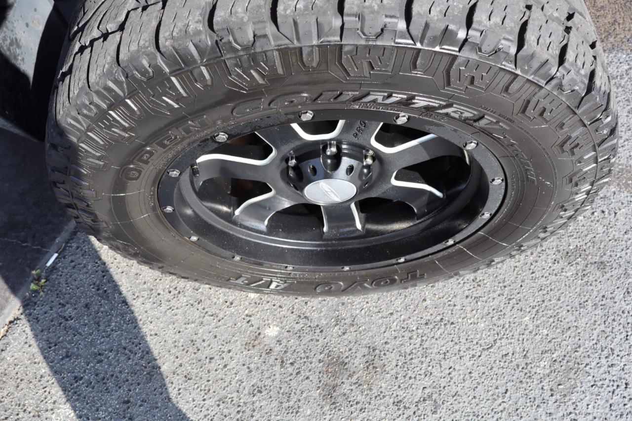 Chevrolet Silverado 1500 4WD Crew Cab 143.5" LT w/2LT 2017