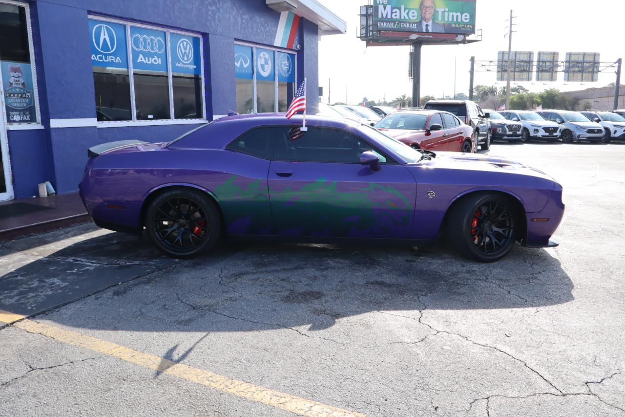 Dodge Challenger 2dr Cpe SRT Hellcat 2016