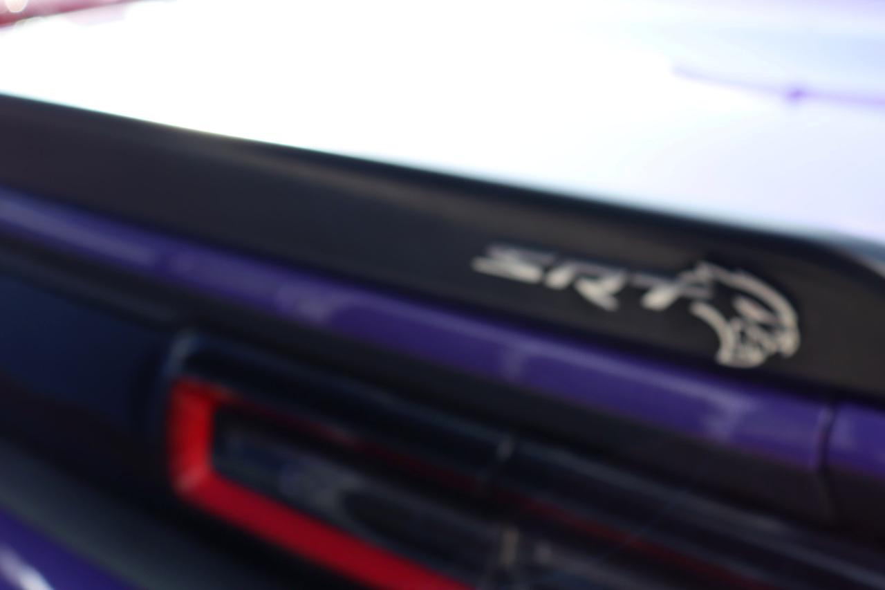 Dodge Challenger 2dr Cpe SRT Hellcat 2016