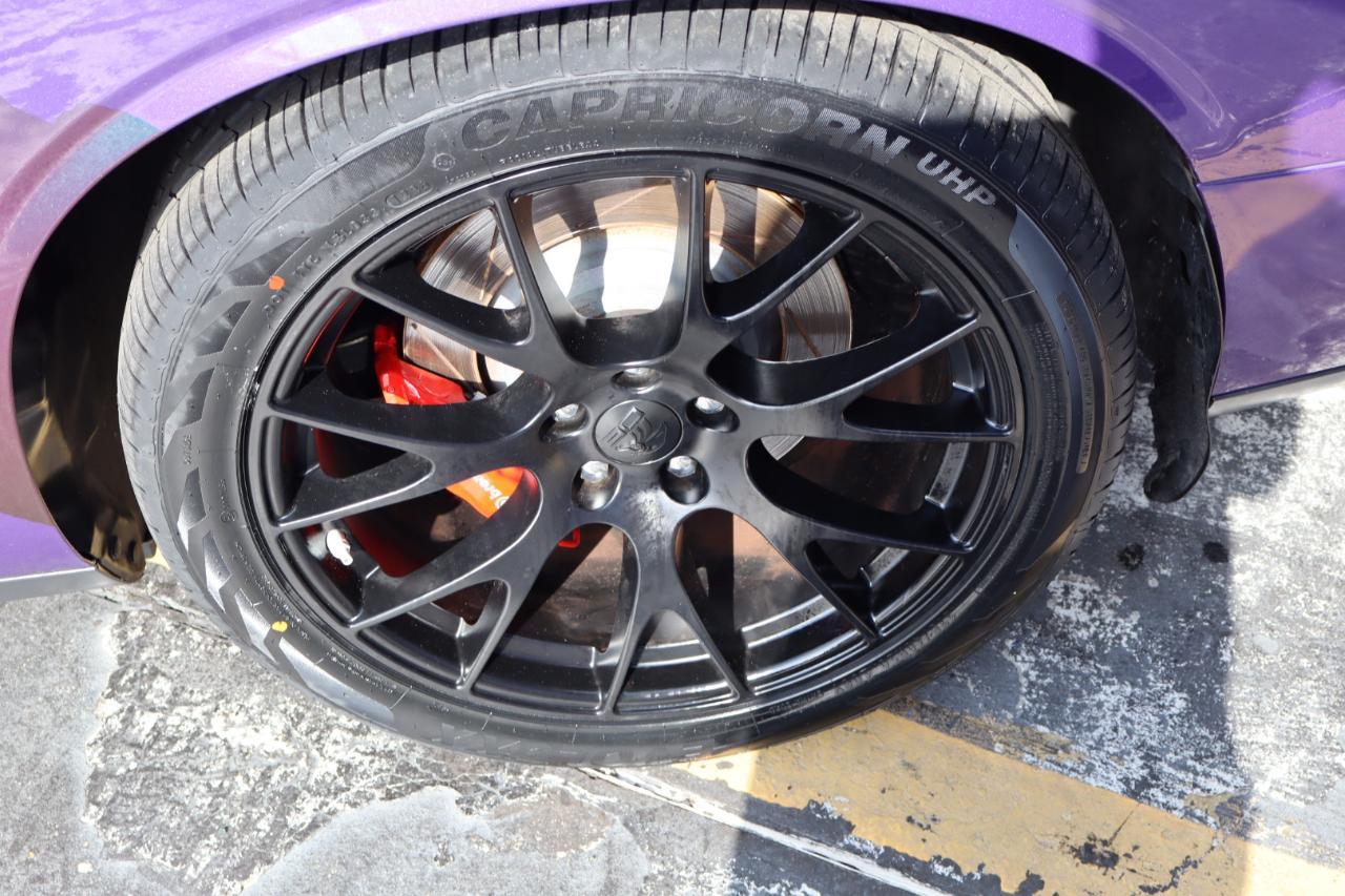 Dodge Challenger 2dr Cpe SRT Hellcat 2016
