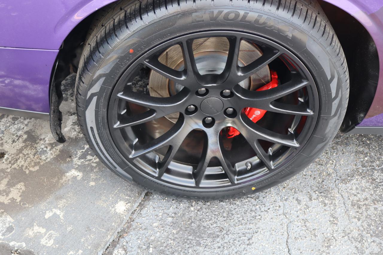 Dodge Challenger 2dr Cpe SRT Hellcat 2016