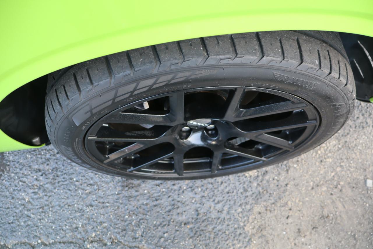 Dodge Challenger 2dr Cpe R/T Scat Pack 2015