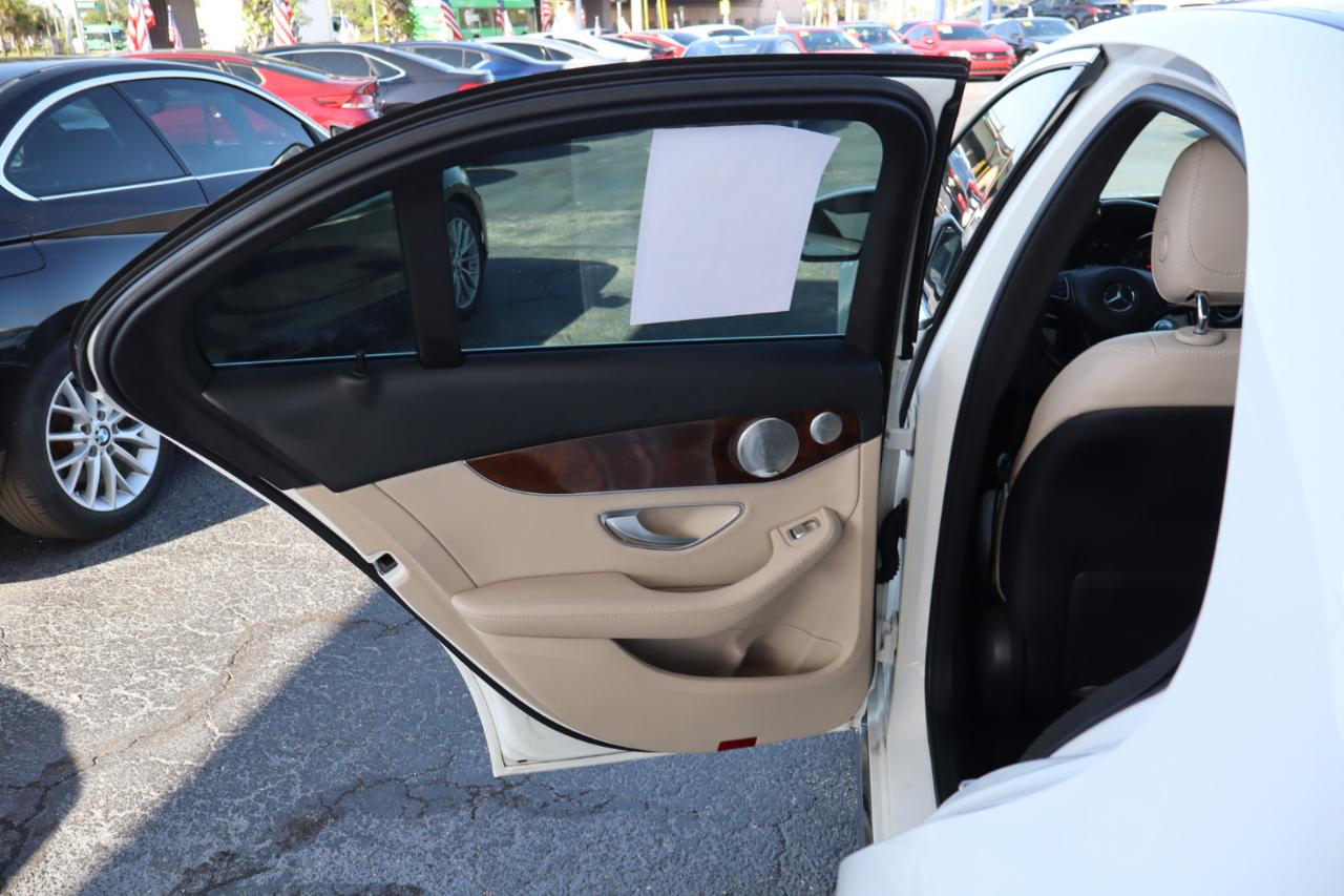 Mercedes-Benz C-Class C 300 Sedan 2017