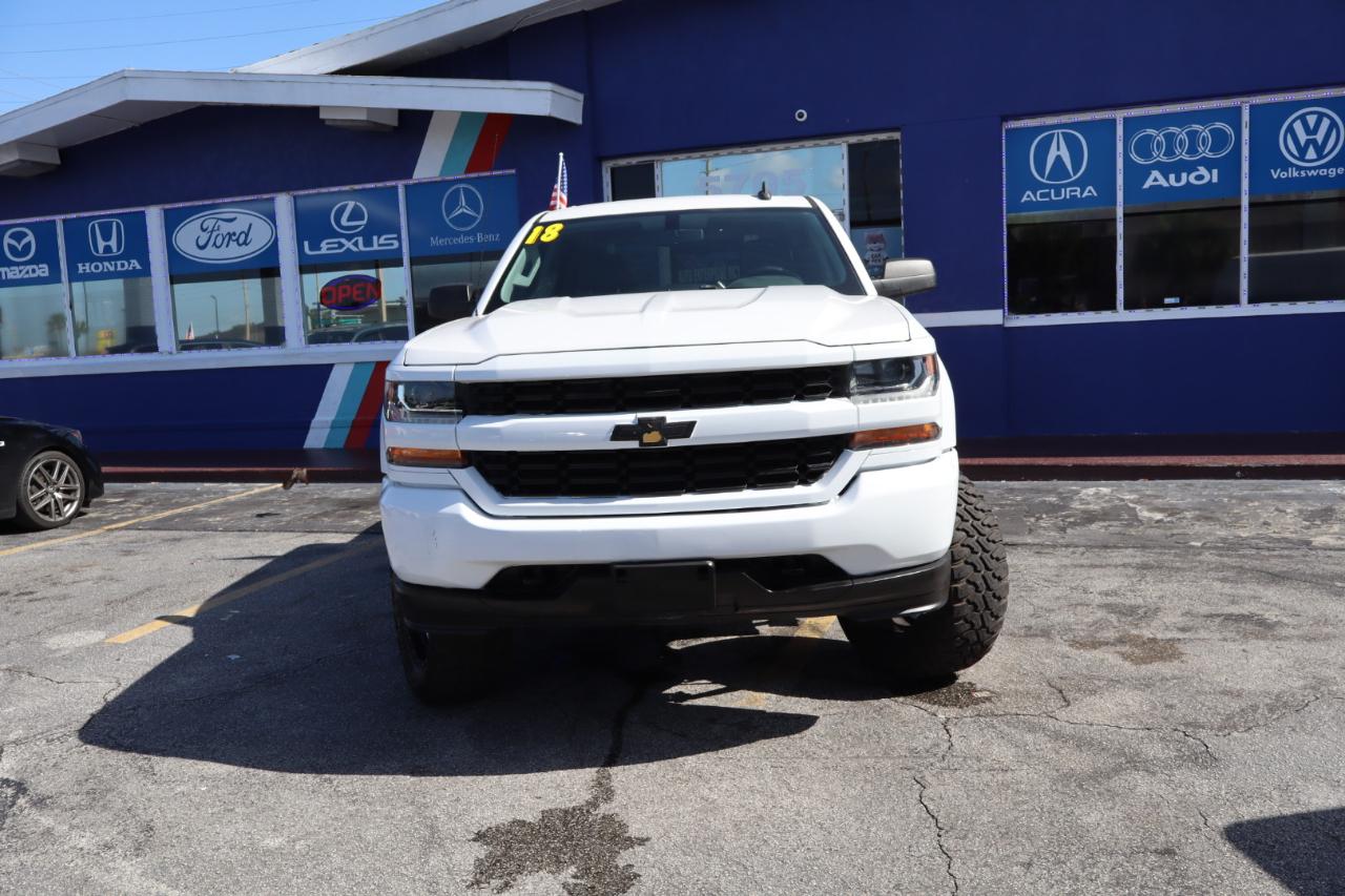 Chevrolet Silverado 1500 4WD Crew Cab 153.0" Custom 2018