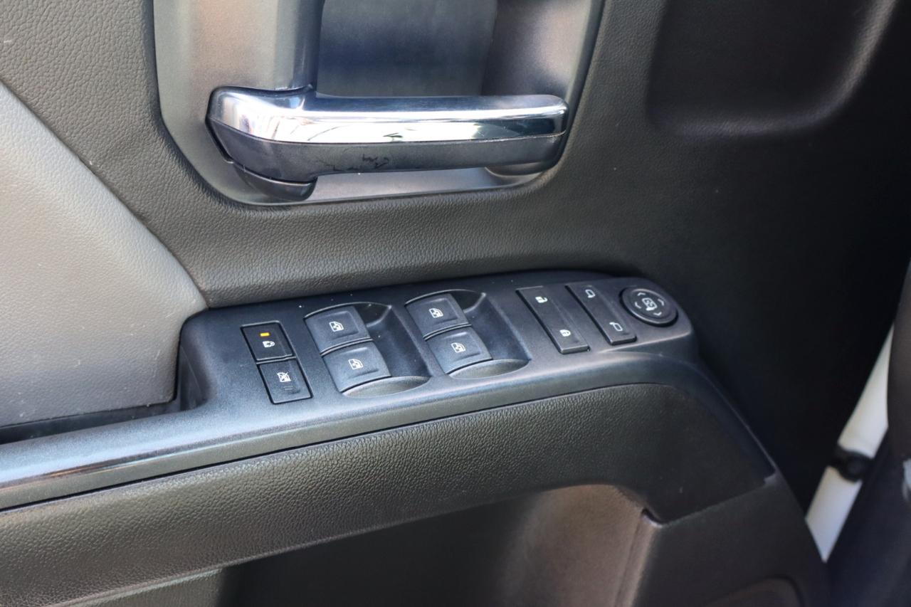 Chevrolet Silverado 1500 4WD Crew Cab 153.0" Custom 2018