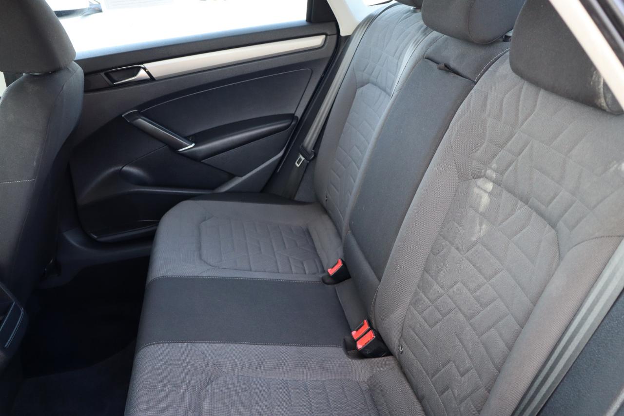 Volkswagen Passat 2.0T S Auto 2021