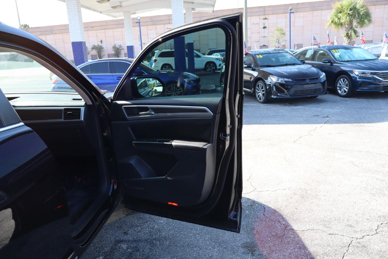 Volkswagen Atlas 3.6L V6 SEL FWD 2018