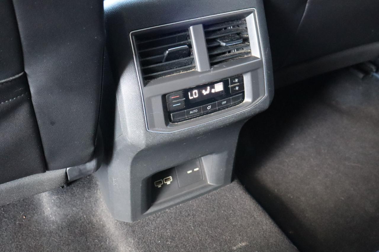 Volkswagen Atlas 3.6L V6 SEL FWD 2018