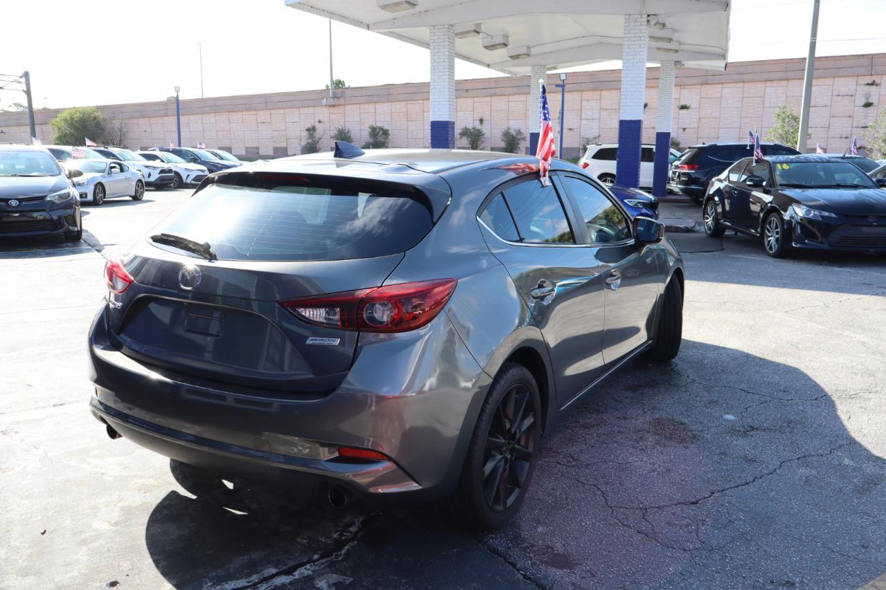 Mazda Mazda3 5-Door Grand Touring Manual 2018