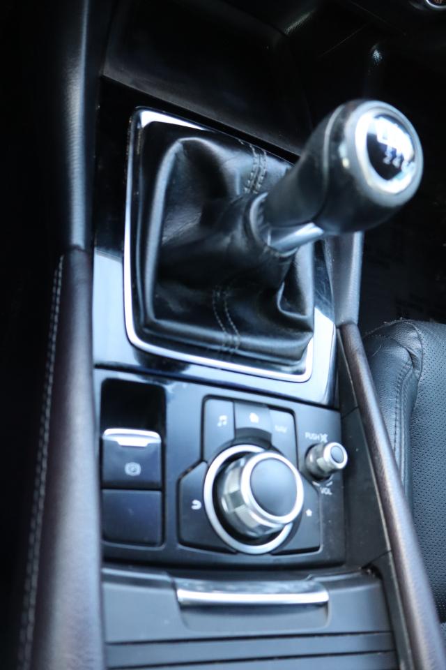Mazda Mazda3 5-Door Grand Touring Manual 2018