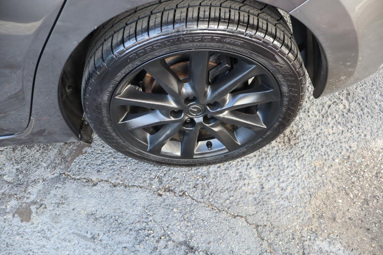 Mazda Mazda3 5-Door Grand Touring Manual 2018