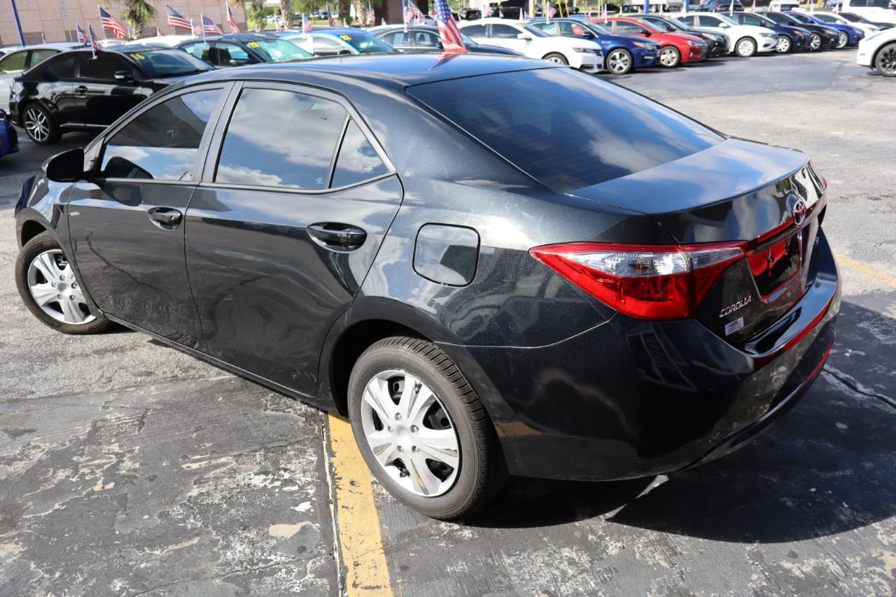 Toyota Corolla 4dr Sdn CVT LE (Natl) 2016