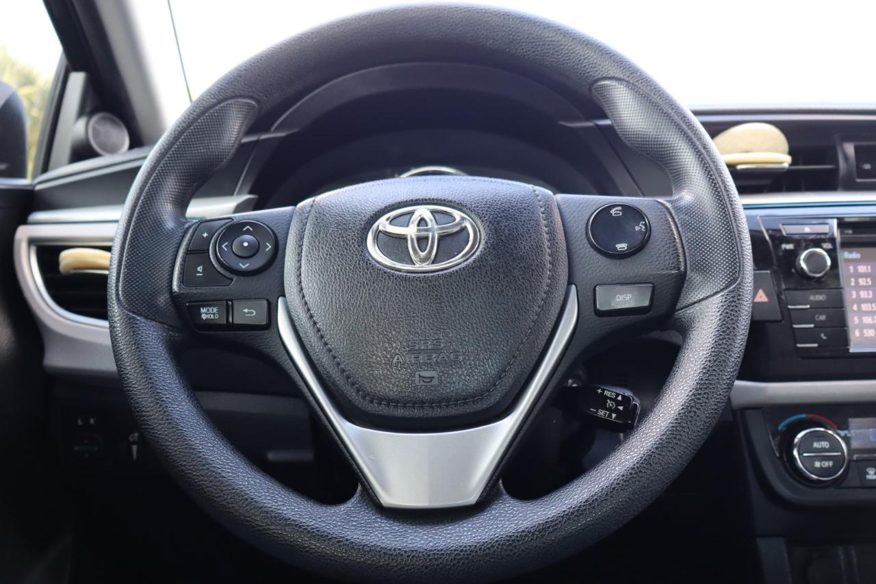 Toyota Corolla 4dr Sdn CVT LE (Natl) 2016