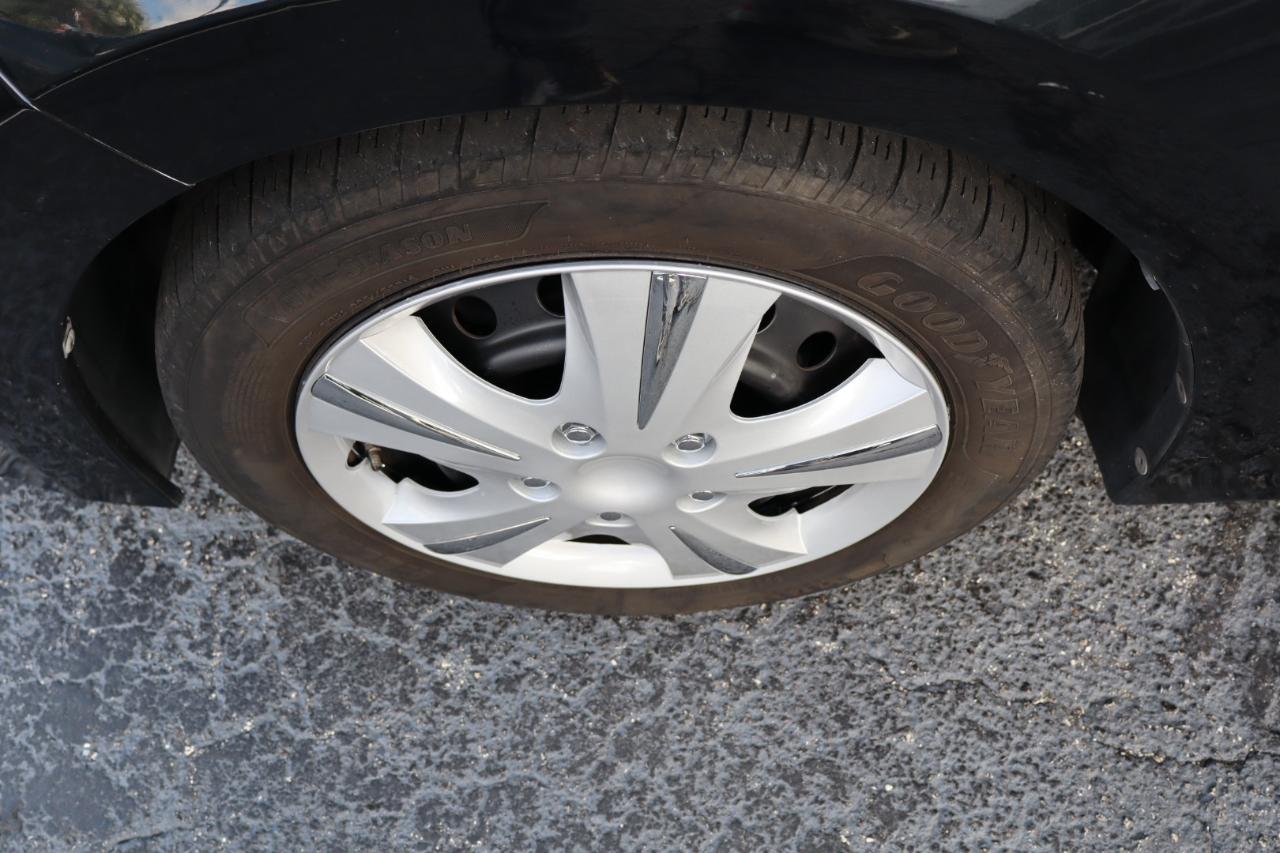 Toyota Corolla 4dr Sdn CVT LE (Natl) 2016