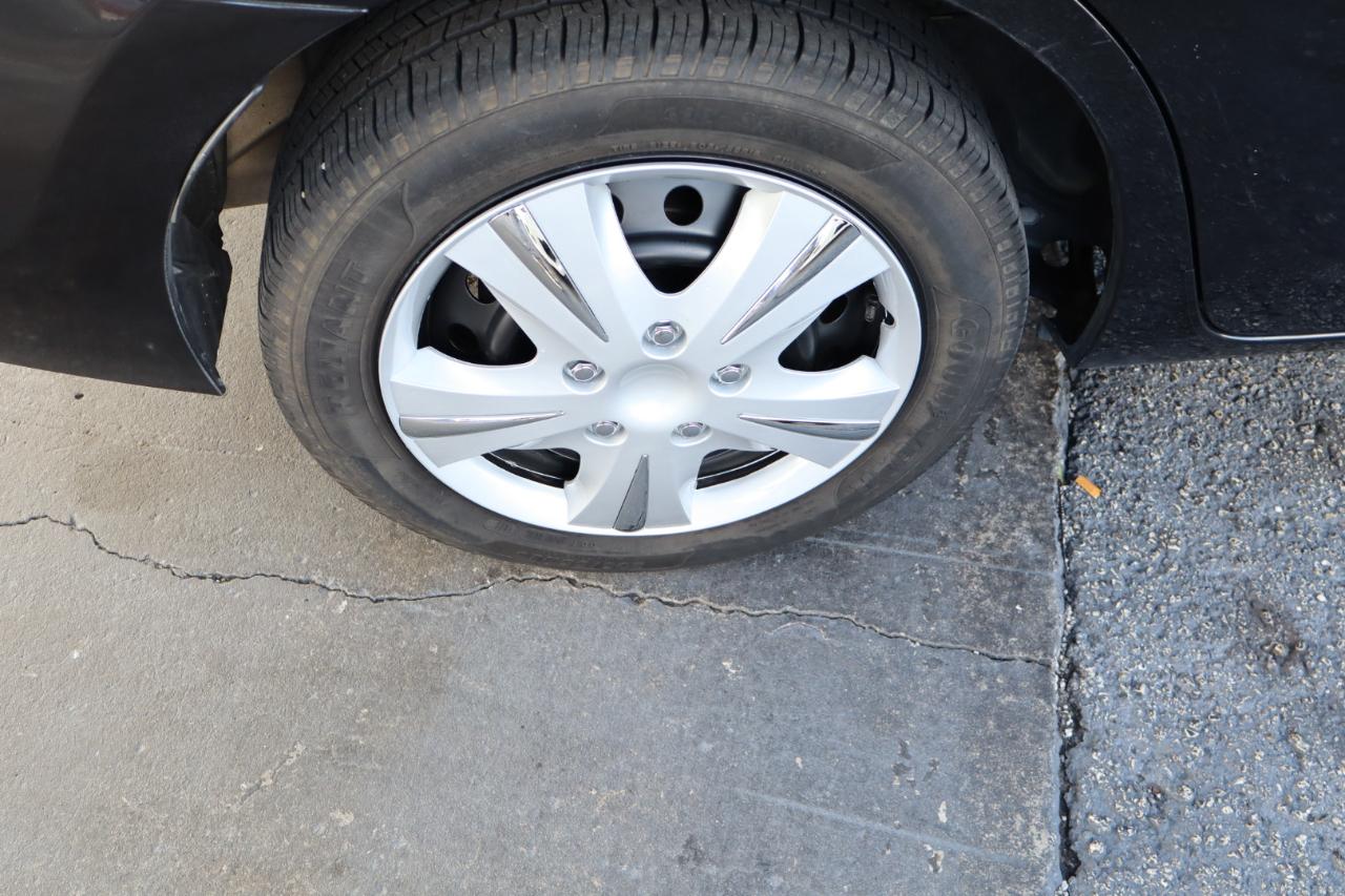 Toyota Corolla 4dr Sdn CVT LE (Natl) 2016