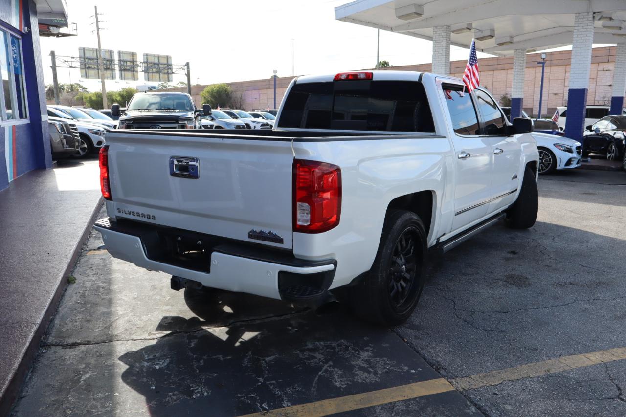 Chevrolet Silverado 1500 2WD Crew Cab 143.5" High Country 2017