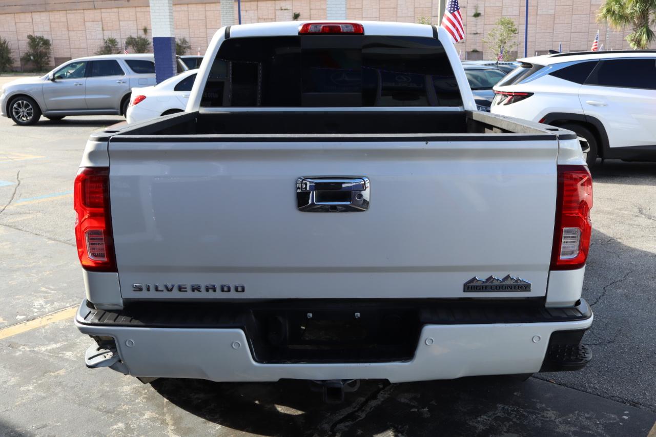 Chevrolet Silverado 1500 2WD Crew Cab 143.5" High Country 2017