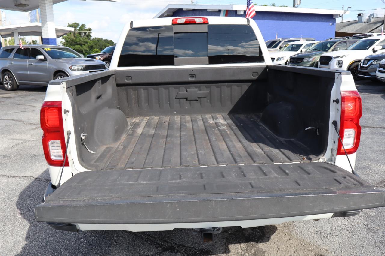 Chevrolet Silverado 1500 2WD Crew Cab 143.5" High Country 2017