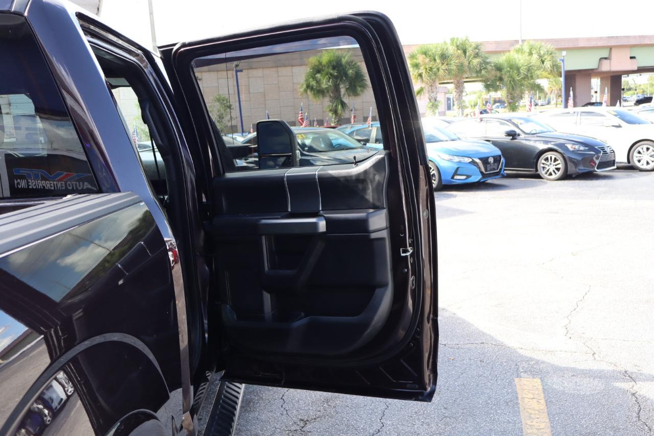 Ford F-150 Lariat SuperCrew 4WD 2018