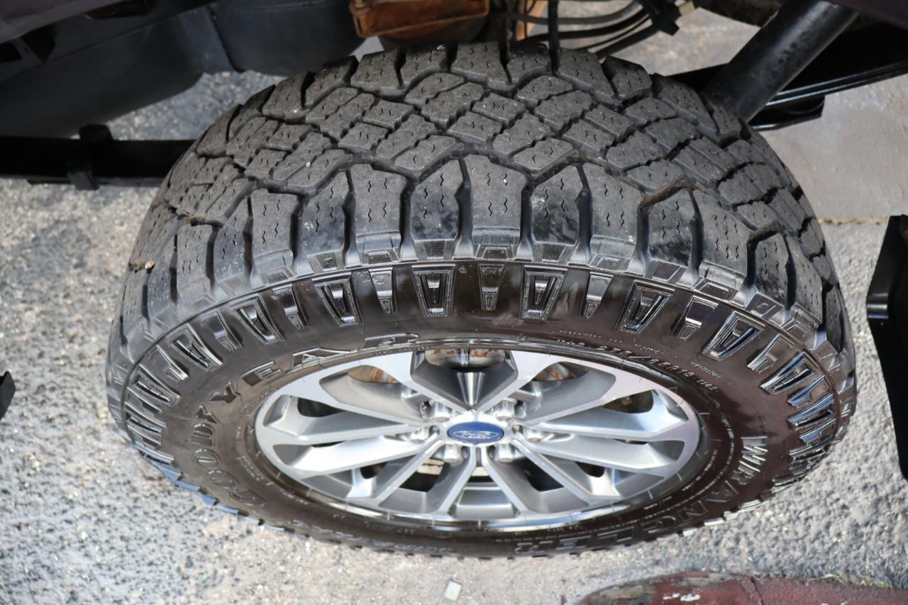 Ford F-150 Lariat SuperCrew 4WD 2018