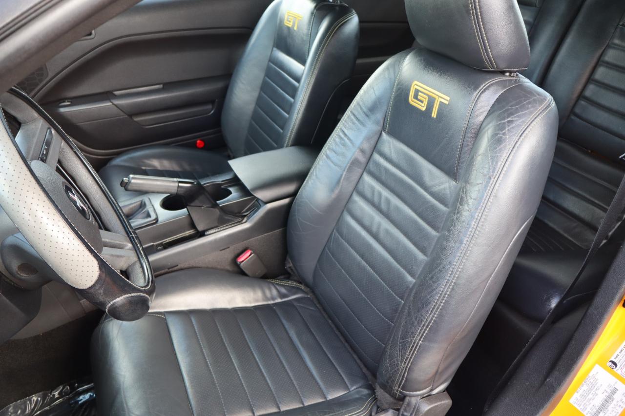 Ford Mustang 2dr Cpe GT Deluxe 2007