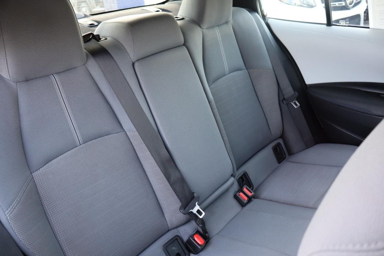 Toyota Corolla SE Nightshade CVT (Natl) 2022