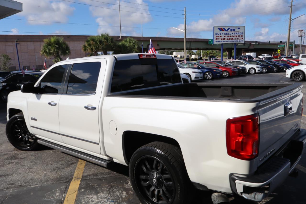 GMC Sierra 1500 4WD Crew Cab 143.5" SLT 2017