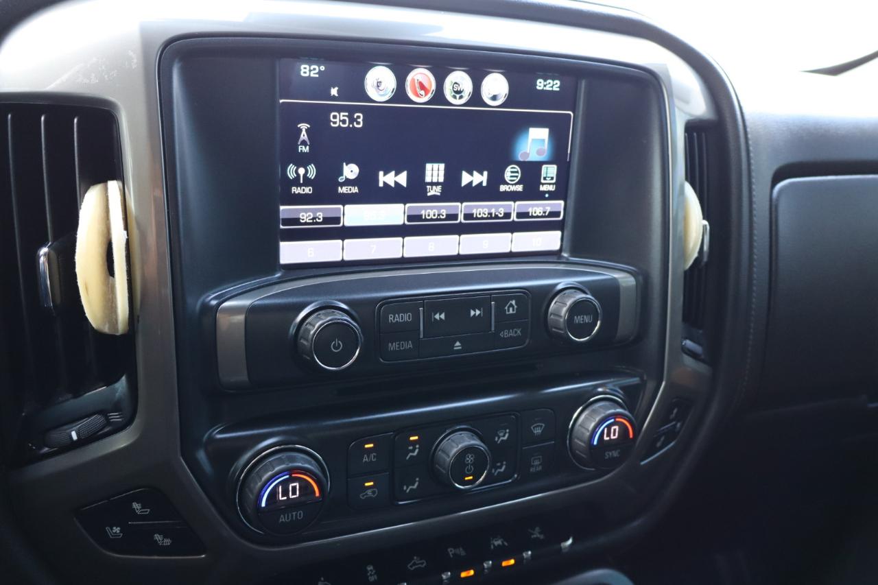 GMC Sierra 1500 4WD Crew Cab 143.5" SLT 2017