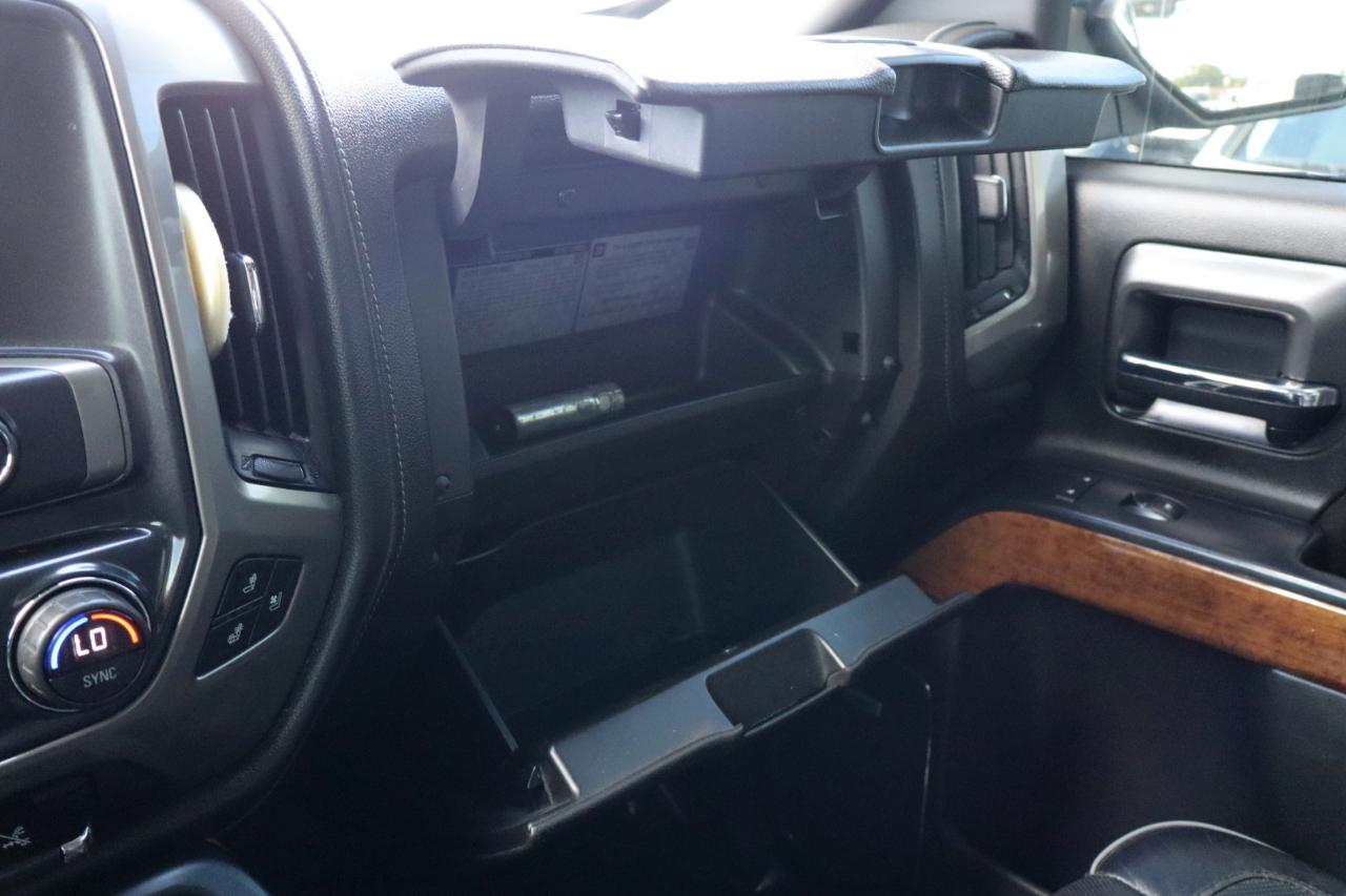 GMC Sierra 1500 4WD Crew Cab 143.5" SLT 2017