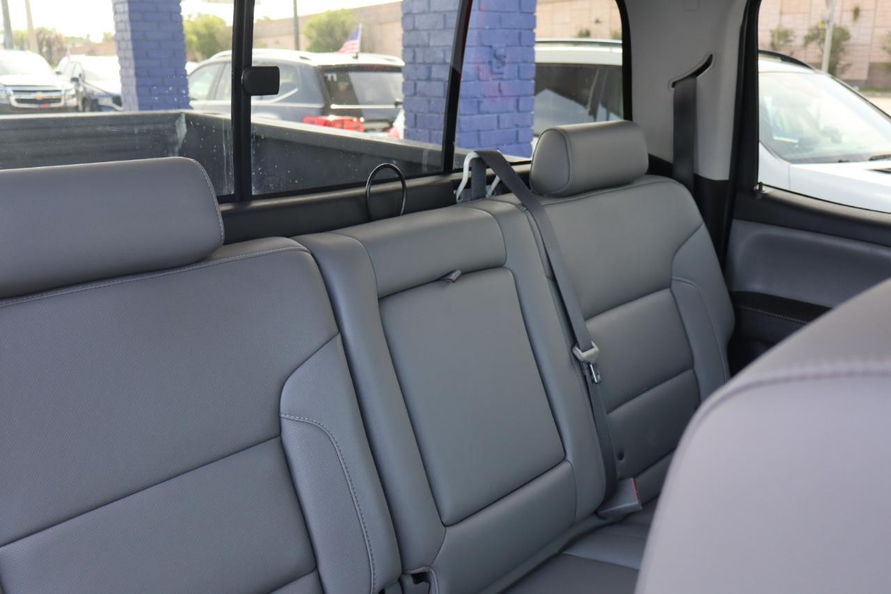 GMC Sierra 1500 4WD Crew Cab 143.5" SLT 2017