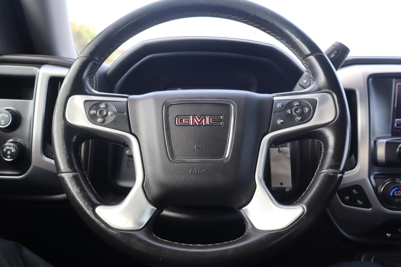GMC Sierra 1500 4WD Crew Cab 143.5" SLT 2017
