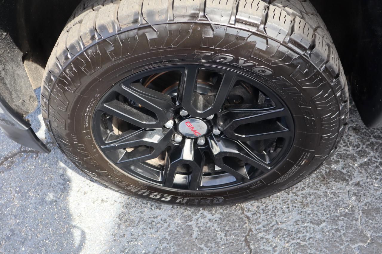 GMC Sierra 1500 4WD Crew Cab 143.5" SLT 2017