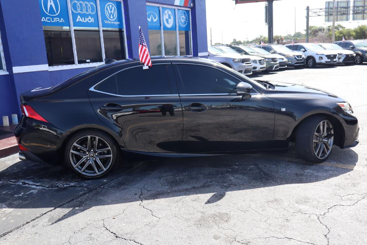 Lexus IS 200t 4dr Sdn 2016