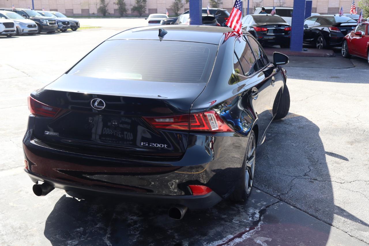 Lexus IS 200t 4dr Sdn 2016