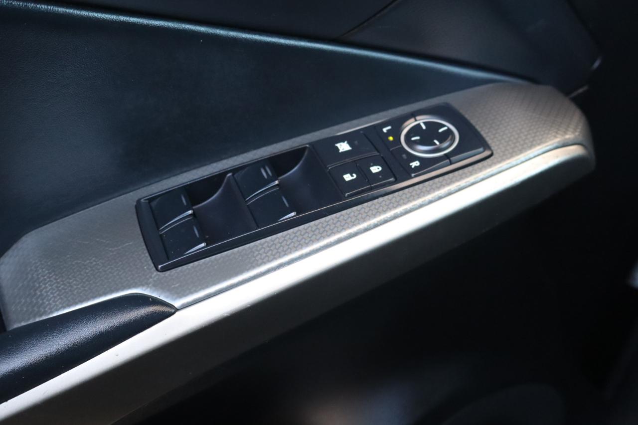 Lexus IS 200t 4dr Sdn 2016